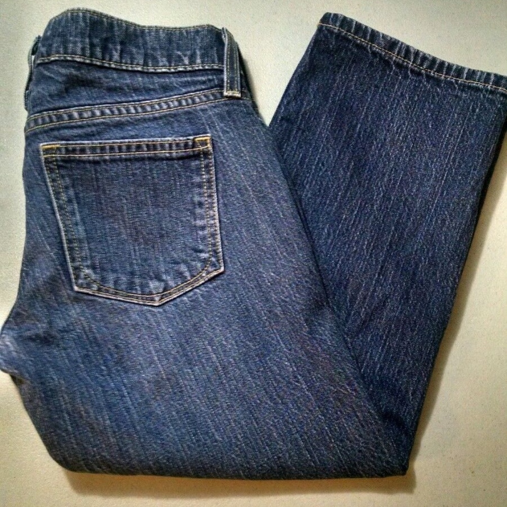 Old Navy Low Waist Denim Capris SZ 2 Reg P17